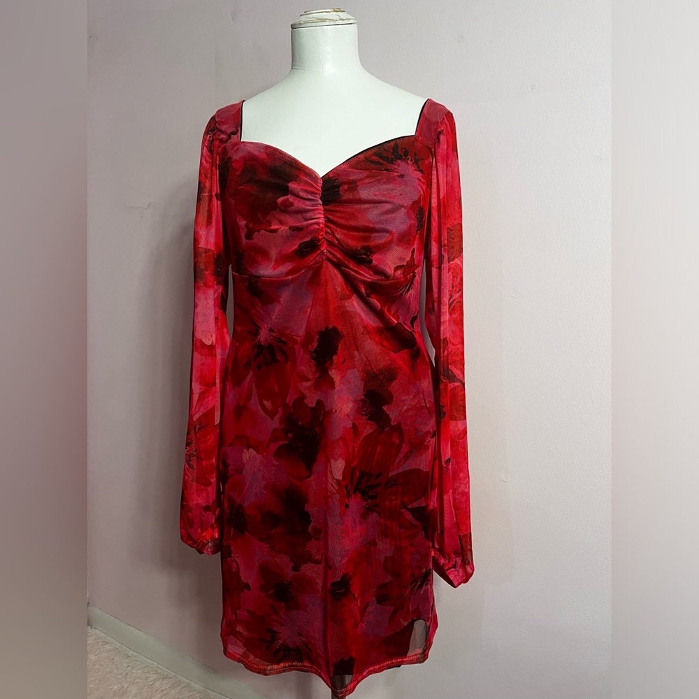 Floral Mesh Party Dress • NWT size 14 Dress